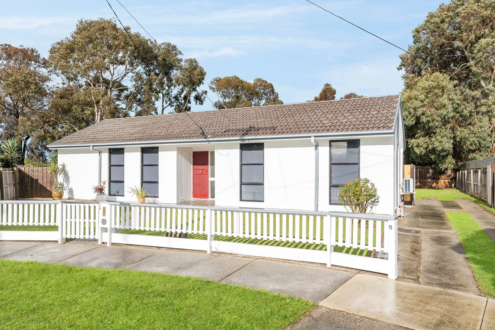 19 Irwin Court, Whittington VIC 3219
