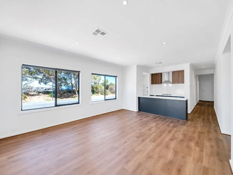 2 Kennedy Av, Hindmarsh Island SA 5214 photo 3