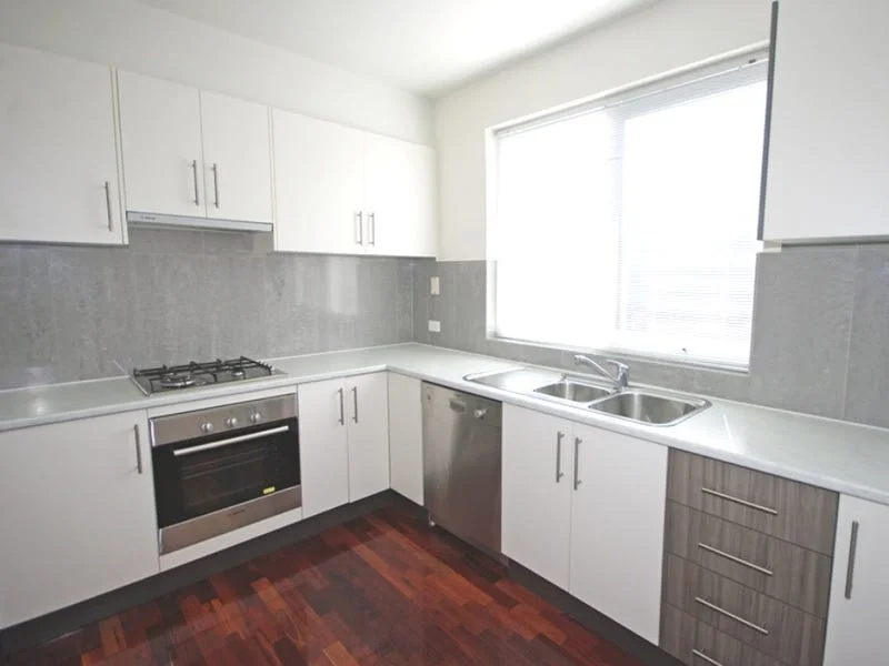 Additional image 3 of 2/23 Whitmuir Road, Bentleigh VIC 3204