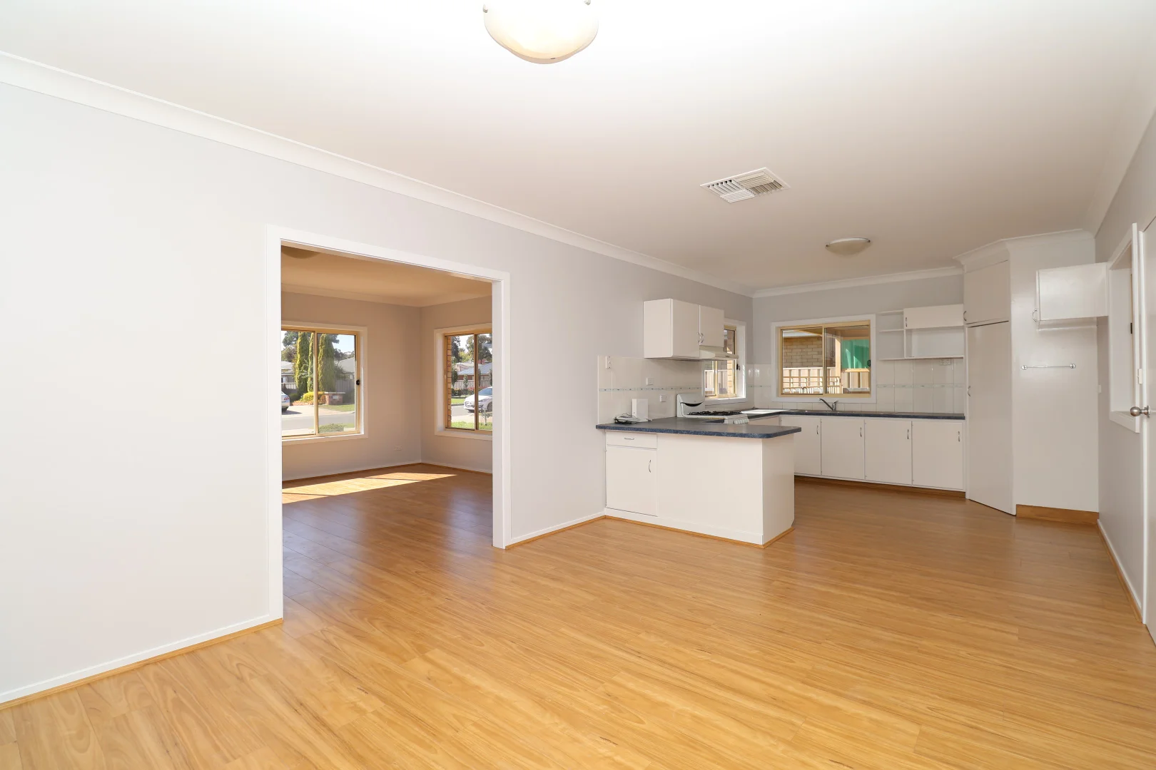 Additional image 5 of 70 Jack Avenue, Mount Austin NSW 2650