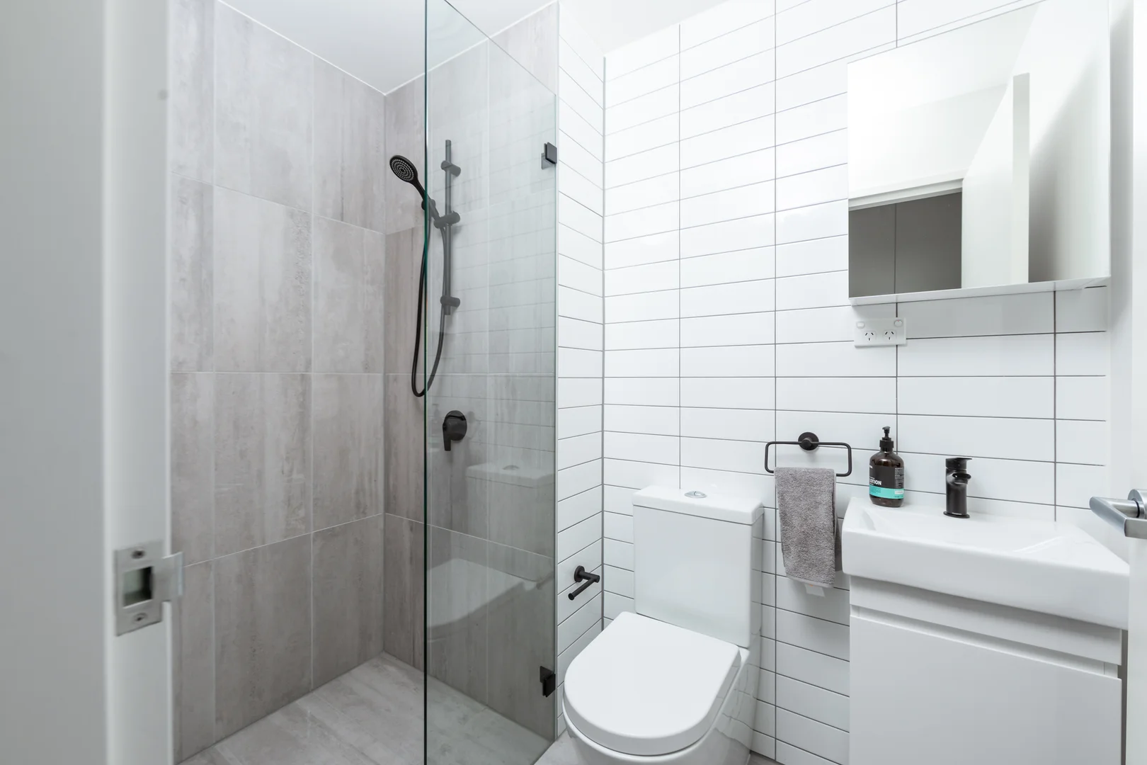 Additional image 11 of 401/1562 Canterbury Road, Punchbowl NSW 2196