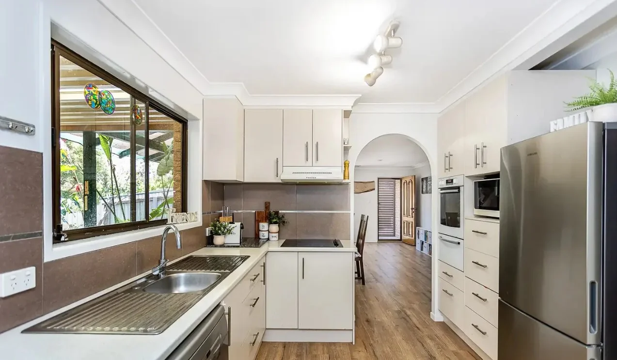 Additional image 3 of 10 Dewar Court, Highland Park QLD 4211