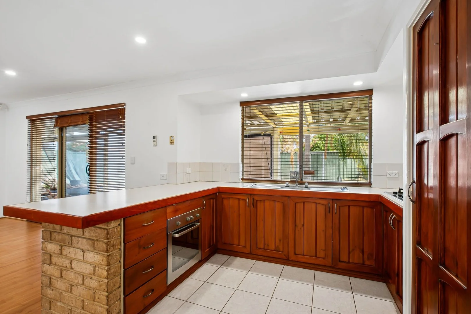 165 Parmelia Avenue, Parmelia WA 6167
