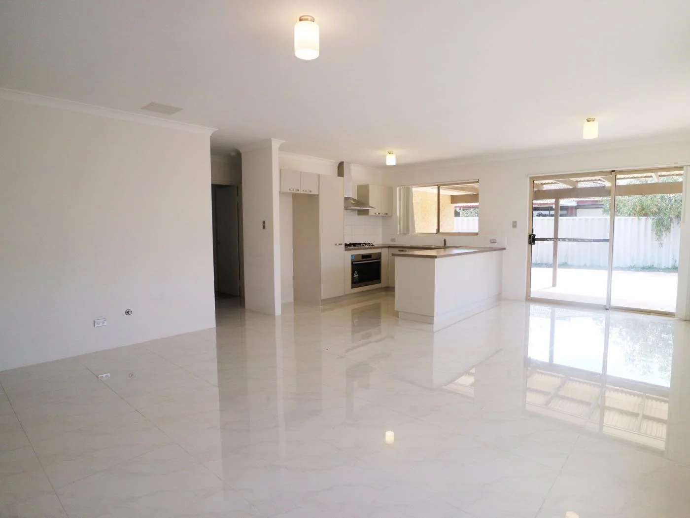 Additional image 4 of 243 Kew St, Kewdale WA 6105