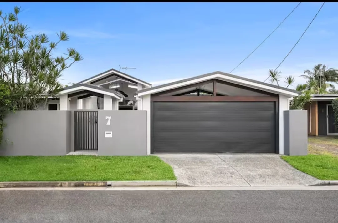 Additional image 11 of 7 Ilkinia Avenue, Broadbeach Waters QLD 4218