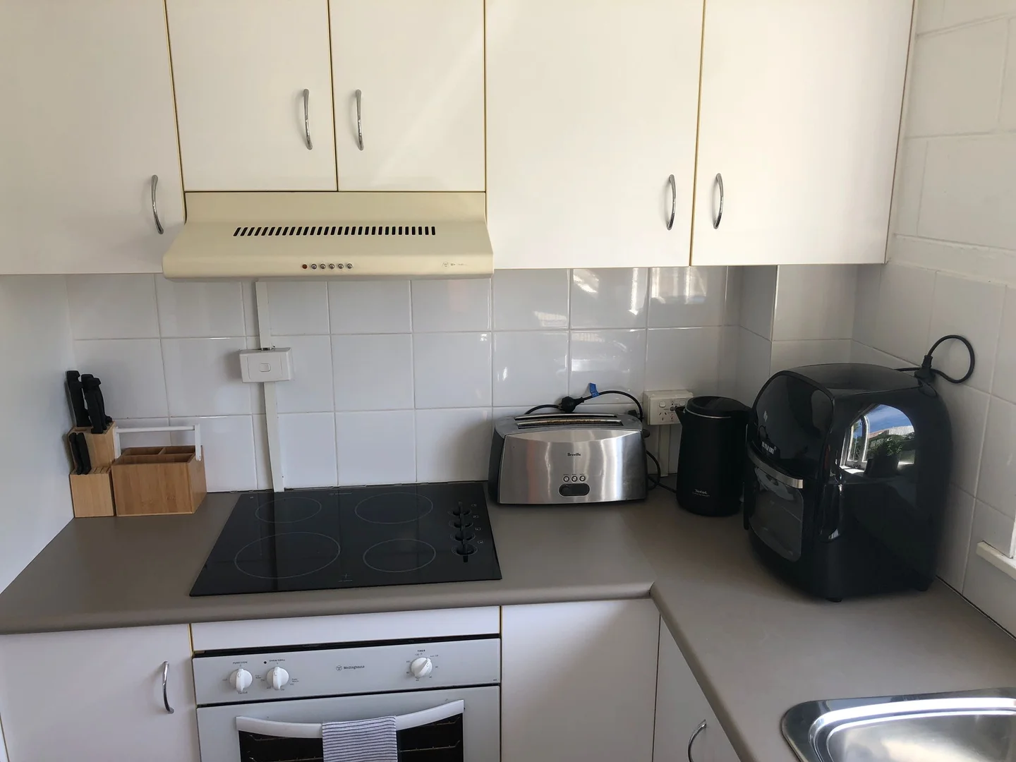 Additional image 8 of f3/66 Goondoon Street, Gladstone Central QLD 4680