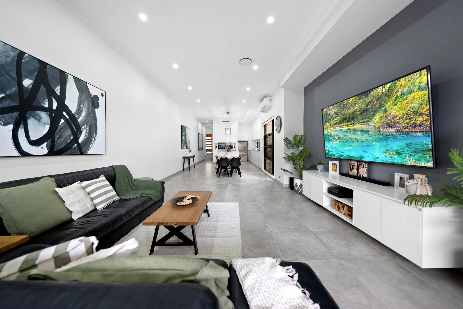 Additional image 4 of 102 Kalang Road, Edensor Park NSW 2176