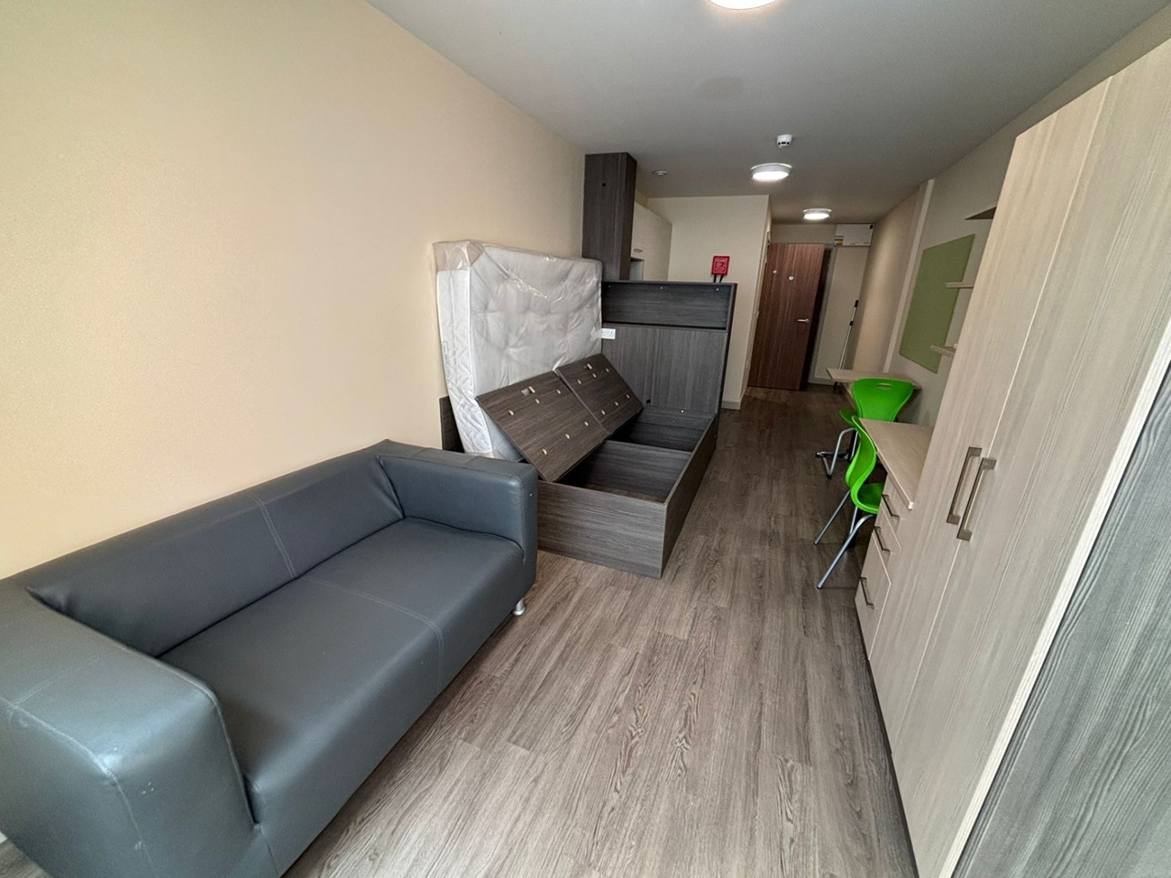 Studio Flat, Halley House, NG1, N1 7GU photo 5