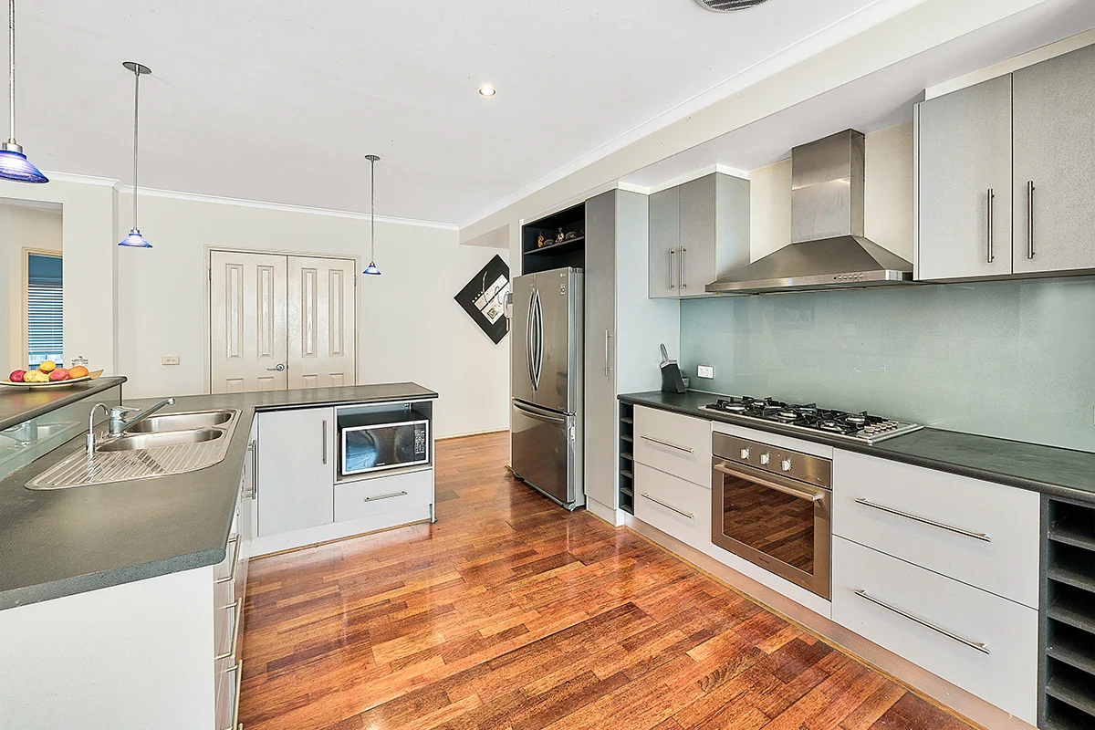 Additional image 4 of 10 Glenbrook Crescent, Lynbrook VIC 3975
