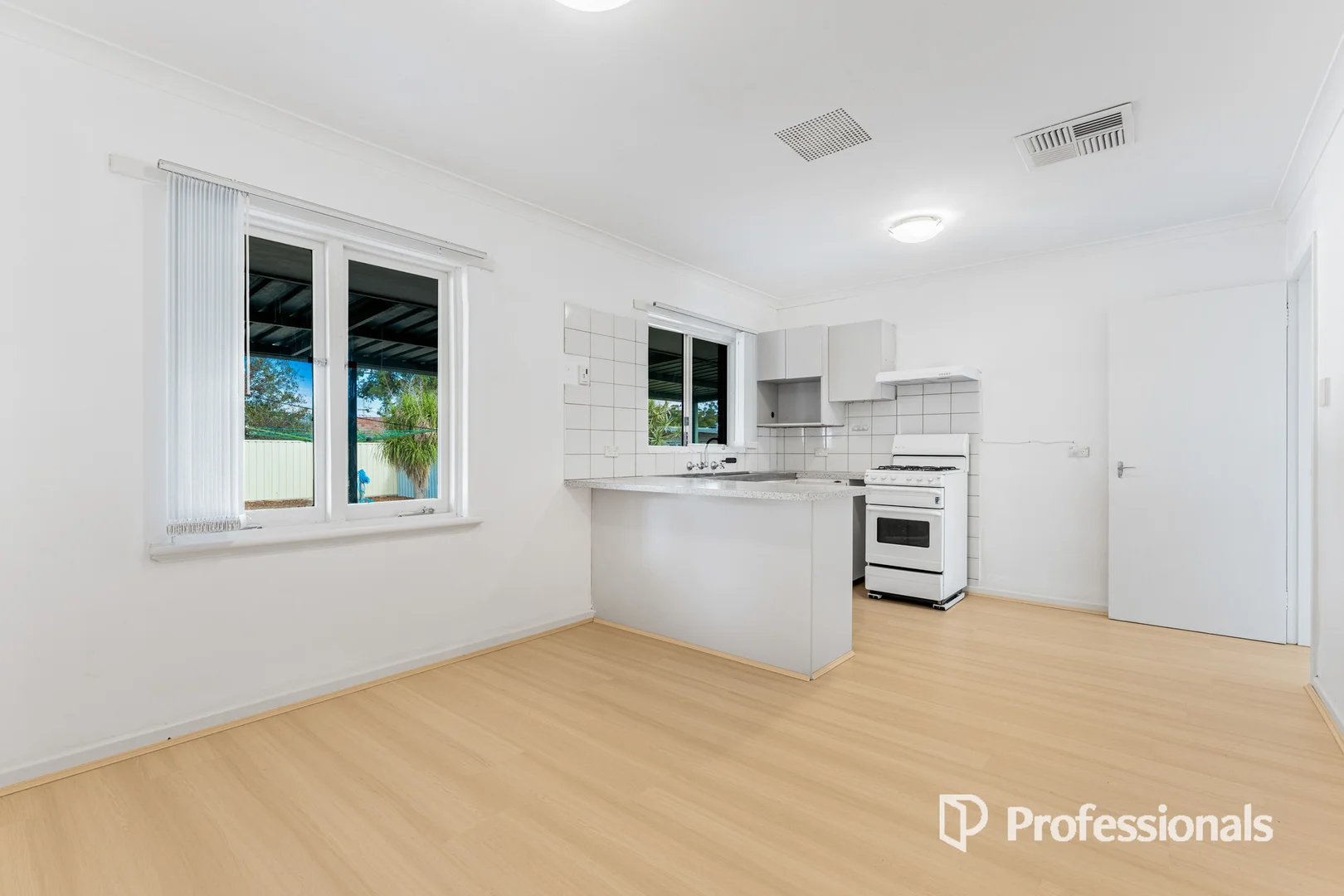 Additional image 7 of 49 Favell Way, Balga WA 6061