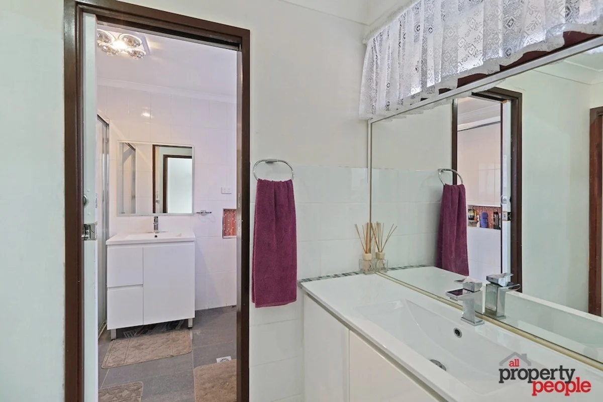 Additional image 12 of 20 Mistletoe Avenue, Macquarie Fields NSW 2564