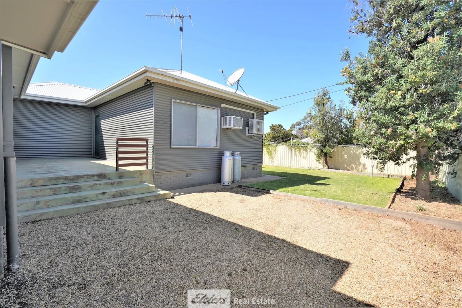 2/68 Noorilla Street, Griffith NSW 2680