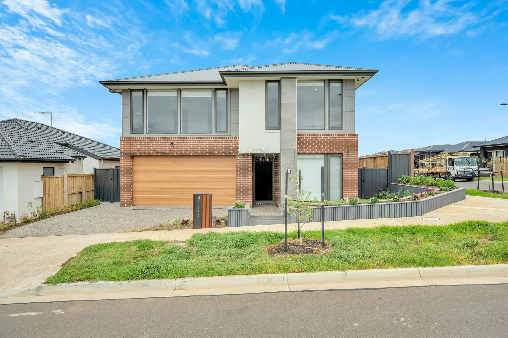 47 Winfred Dr, Mambourin VIC 3024