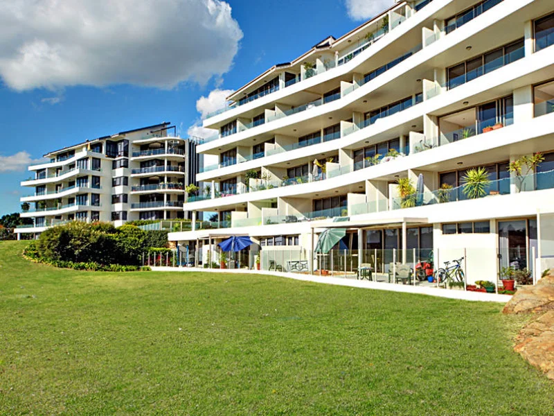 2B/3 Marine Drive, Chiswick NSW 2046