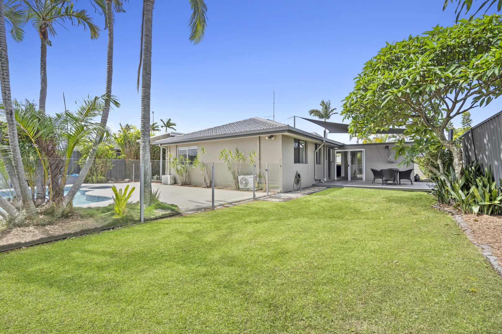 Additional image 18 of 19 Tekapo Street, Broadbeach Waters QLD 4218