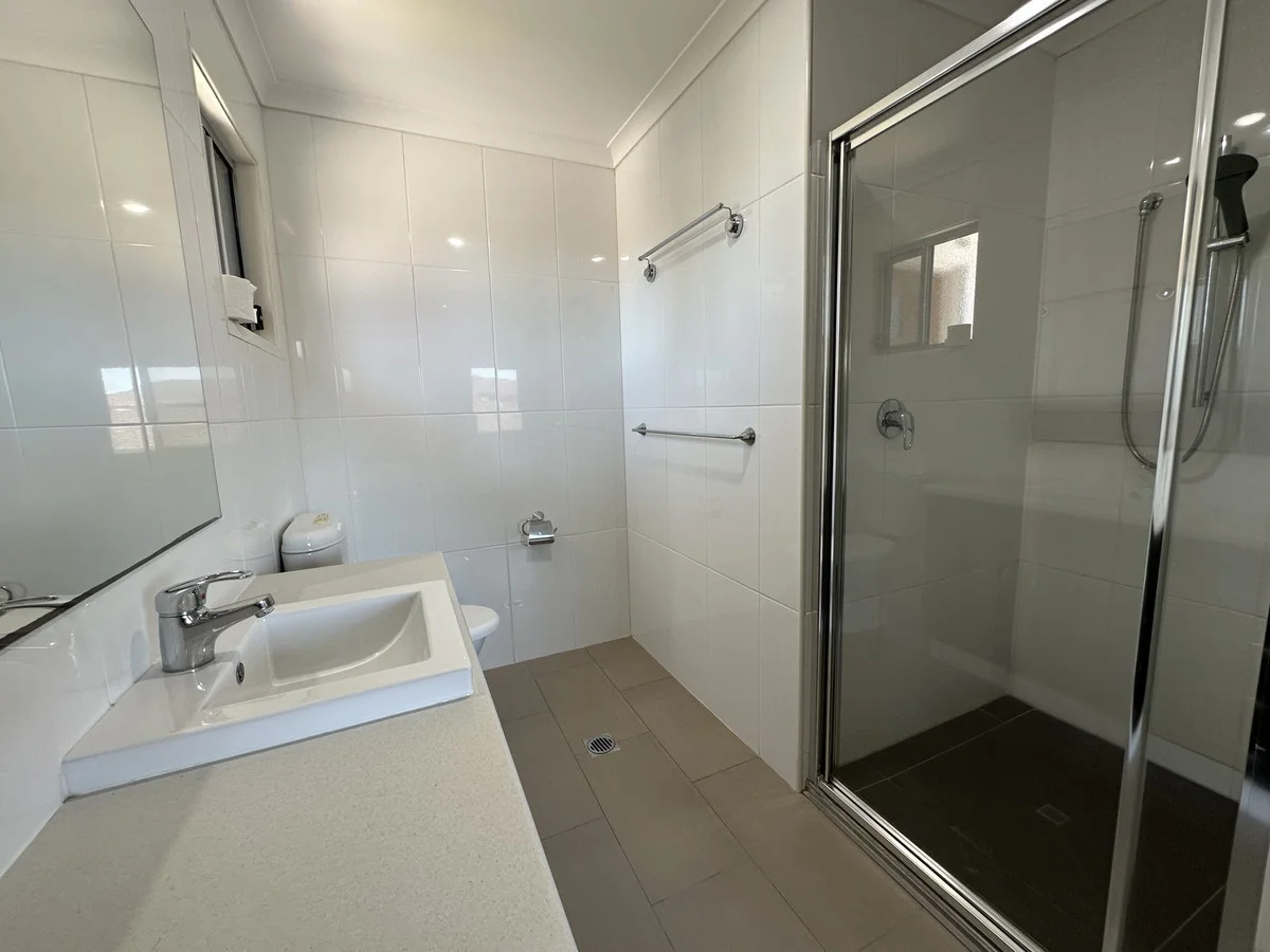 Additional image 11 of 2/83 Mountain View, Miami QLD 4220