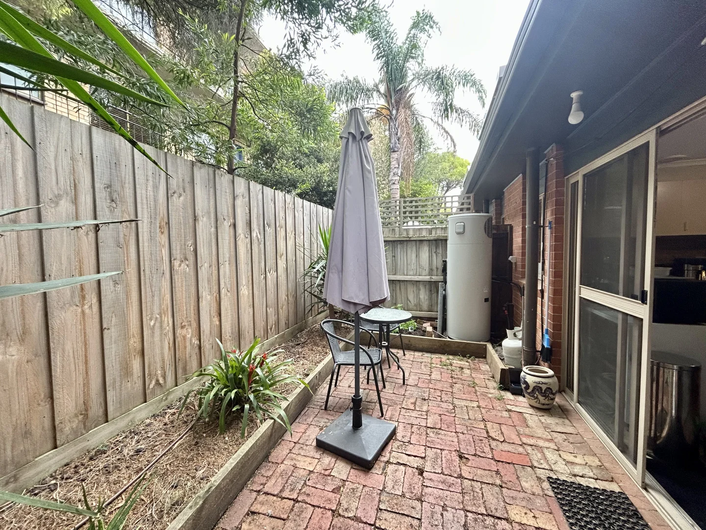Additional image 5 of 4/291 Barkly Street, St Kilda VIC 3182