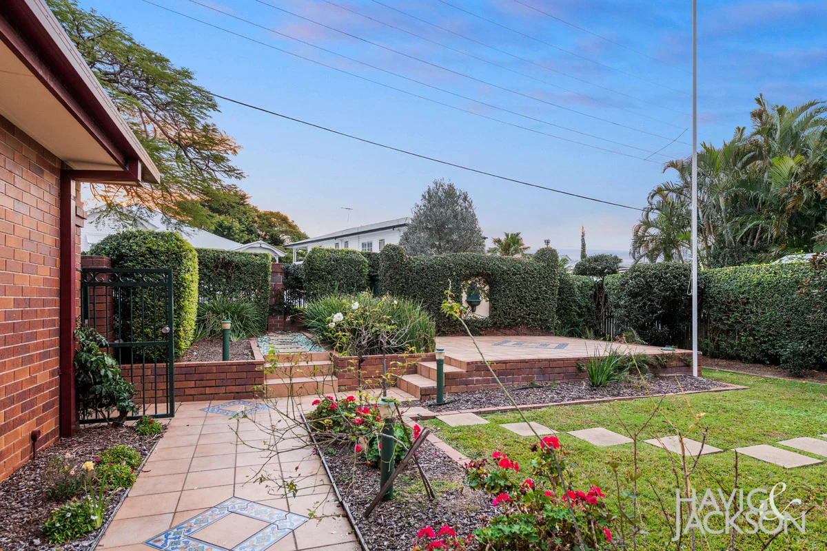 Additional image 3 of 37 Hipwood Road, Hamilton QLD 4007