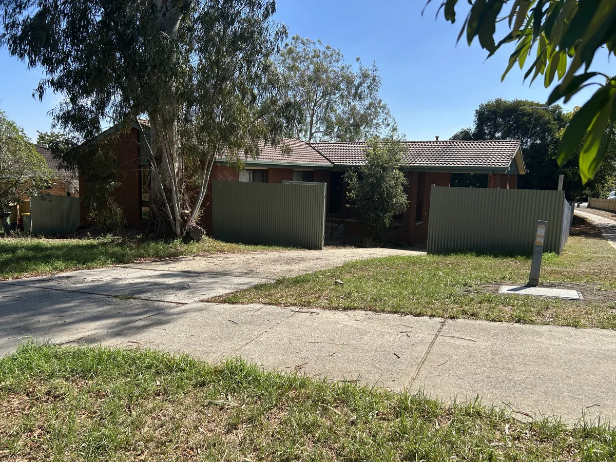 60 Sunset Drive, Albury NSW 2640