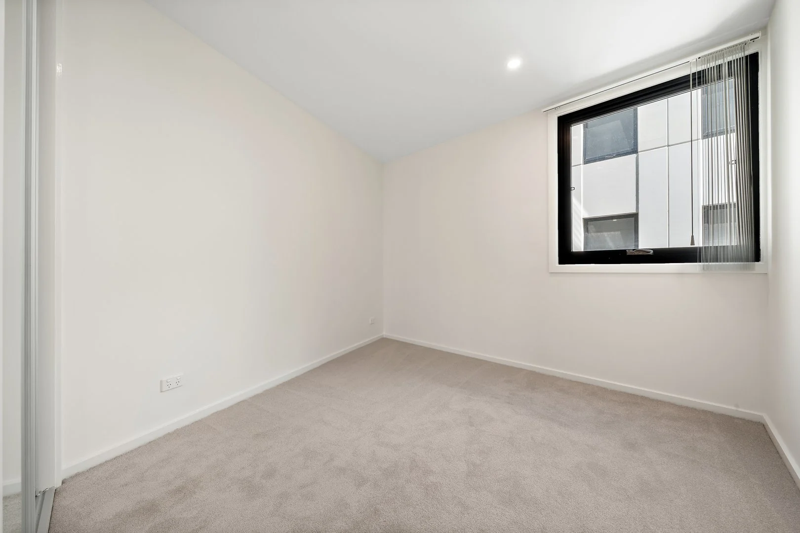 Additional image 9 of 43/109 Canberra Avenue, Griffith ACT 2603