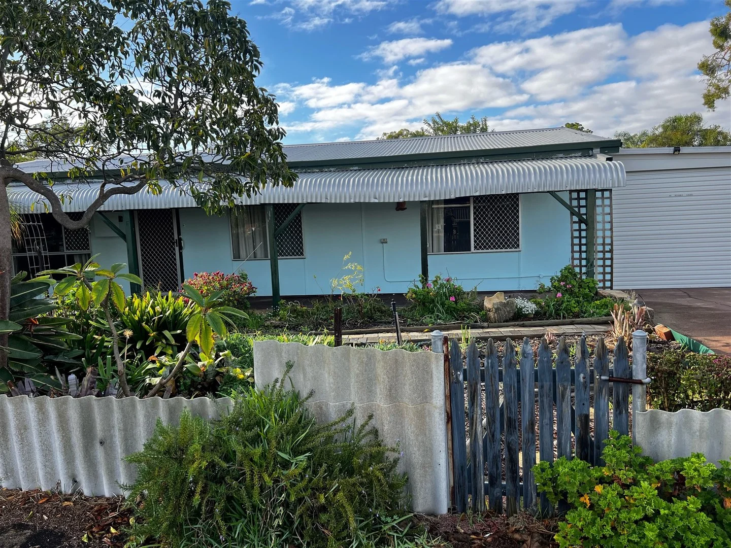 20 Birchley Road, Coodanup WA 6210