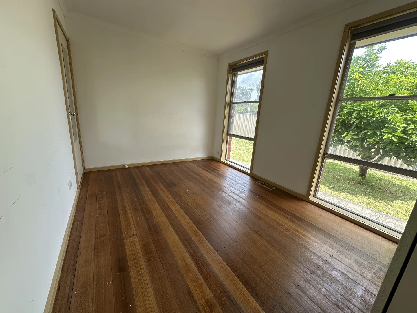 5 Silvan Grove, Hampton Park VIC 3976 photo 4