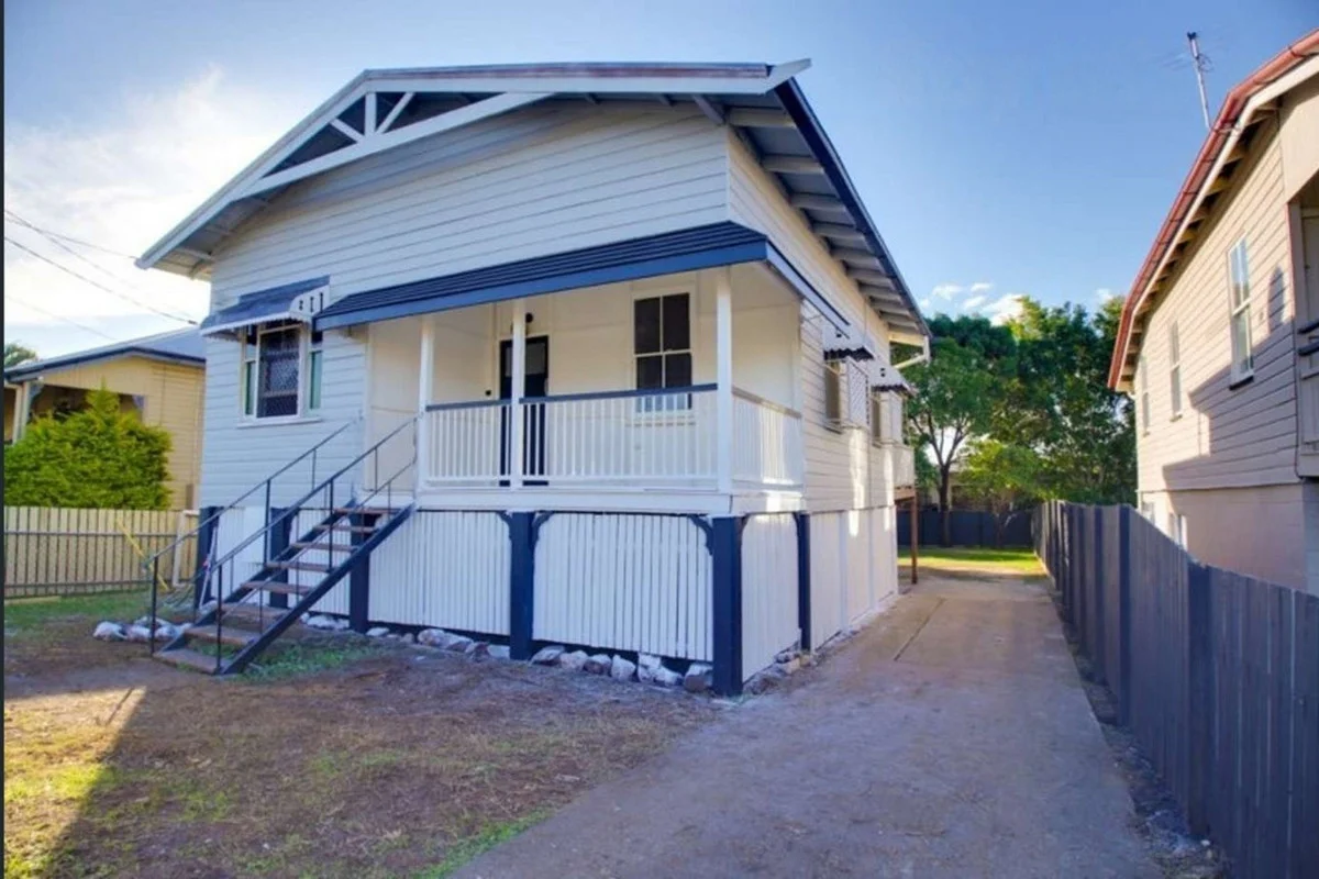 46 Blackstone Road, Newtown QLD 4305