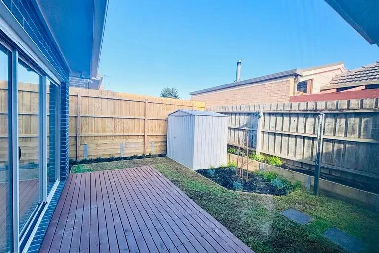 Additional image 8 of 8A Juniper Ave, Glen Waverley VIC 3150
