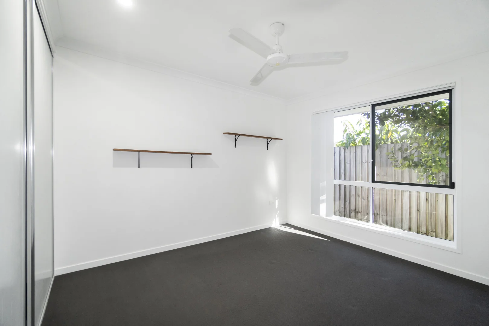 Additional image 4 of 2/101 McCarthy Road, Avenell Heights QLD 4670