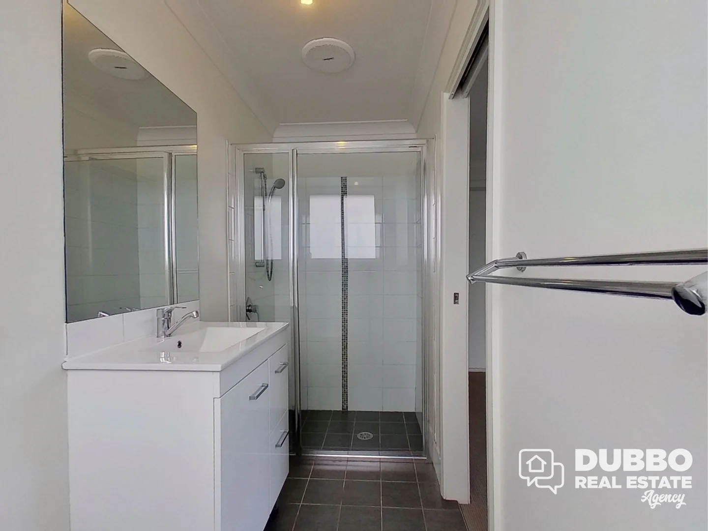 Additional image 9 of 24 Dalbeattie Crescent, Dubbo NSW 2830