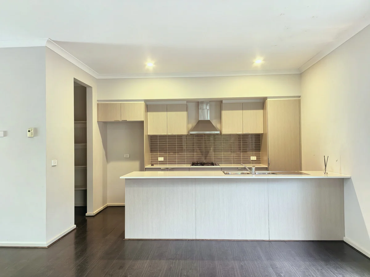 Additional image 4 of 102 Evesham Drive, Point Cook VIC 3030