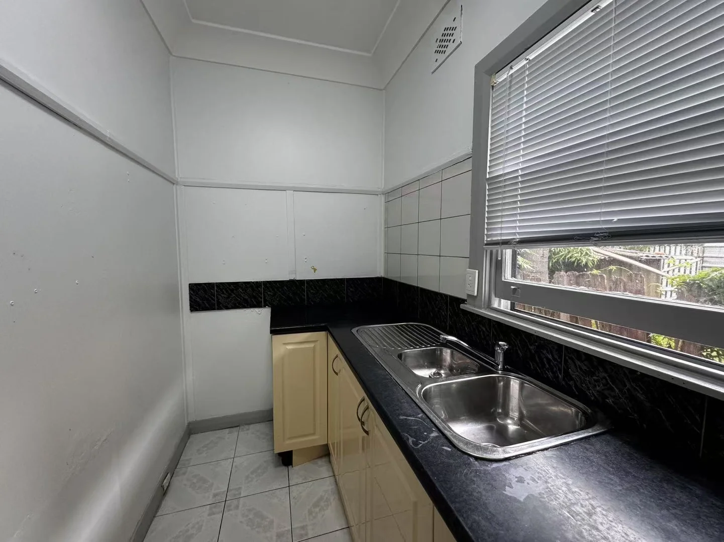 Additional image 6 of 198A Belmore Road North, Riverwood NSW 2210