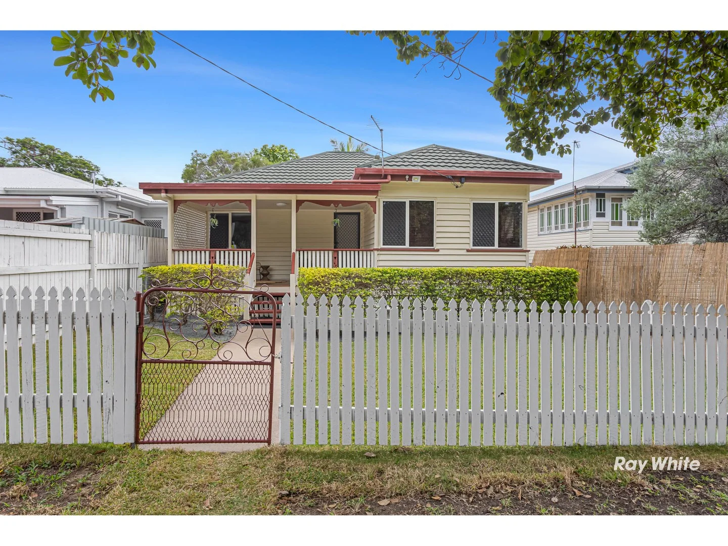 196 Archer Street, The Range QLD 4700