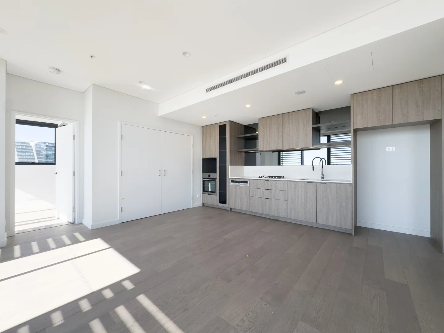 Additional image 4 of 804/8 Hinchcliffe Place, Zetland NSW 2017