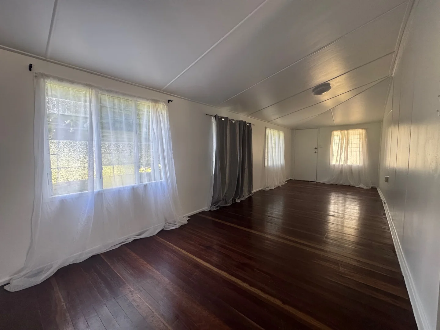 Additional image 3 of 6 Wilkin St, Nebo QLD 4742