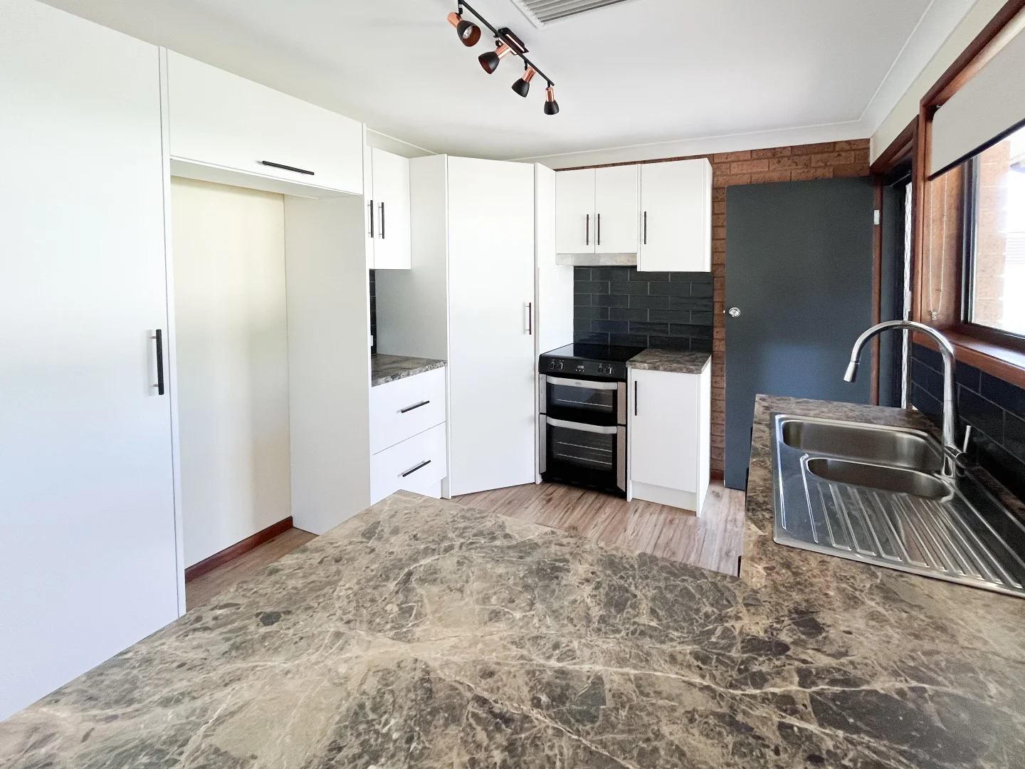 Additional image 2 of 12 Merindah Avenue, Manilla NSW 2346