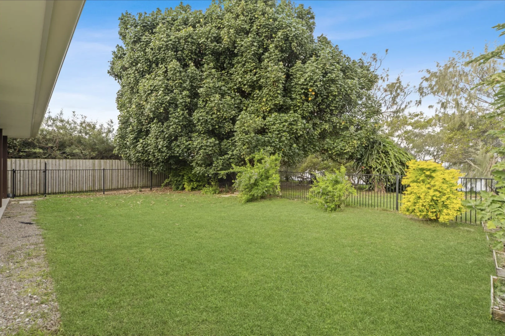 Additional image 21 of 5/143 Bishop Rd, Beachmere QLD 4510