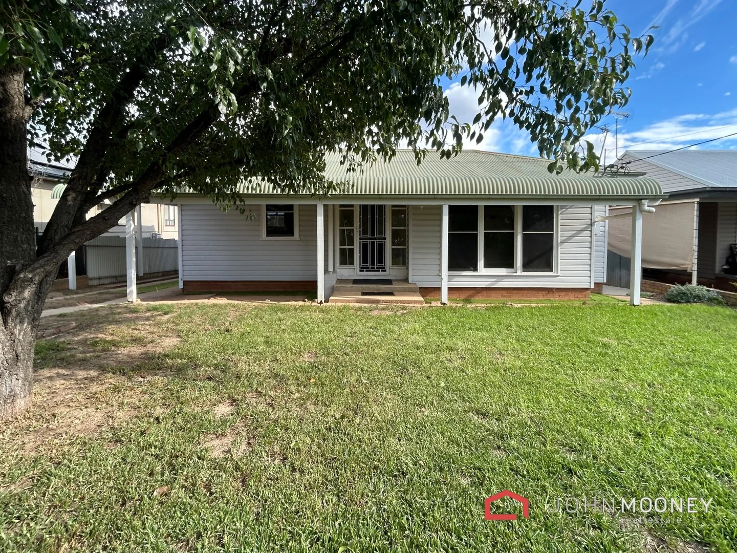 30 Condon Avenue, Mount Austin NSW 2650