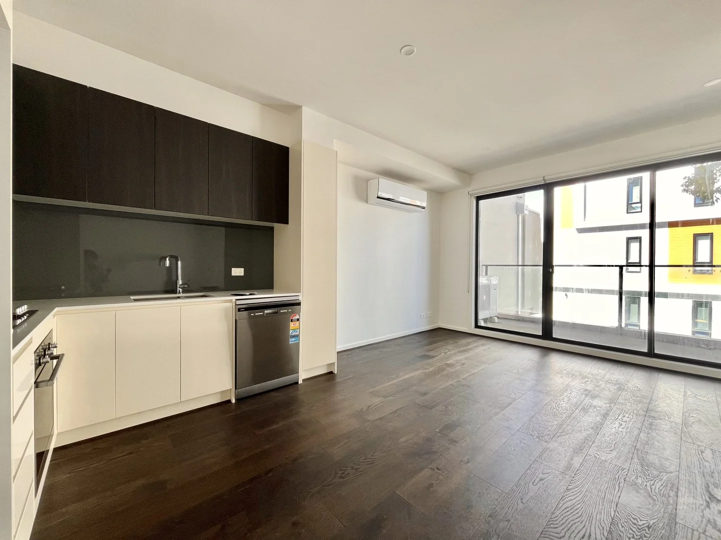 28/29 Browns Road, Clayton VIC 3168
