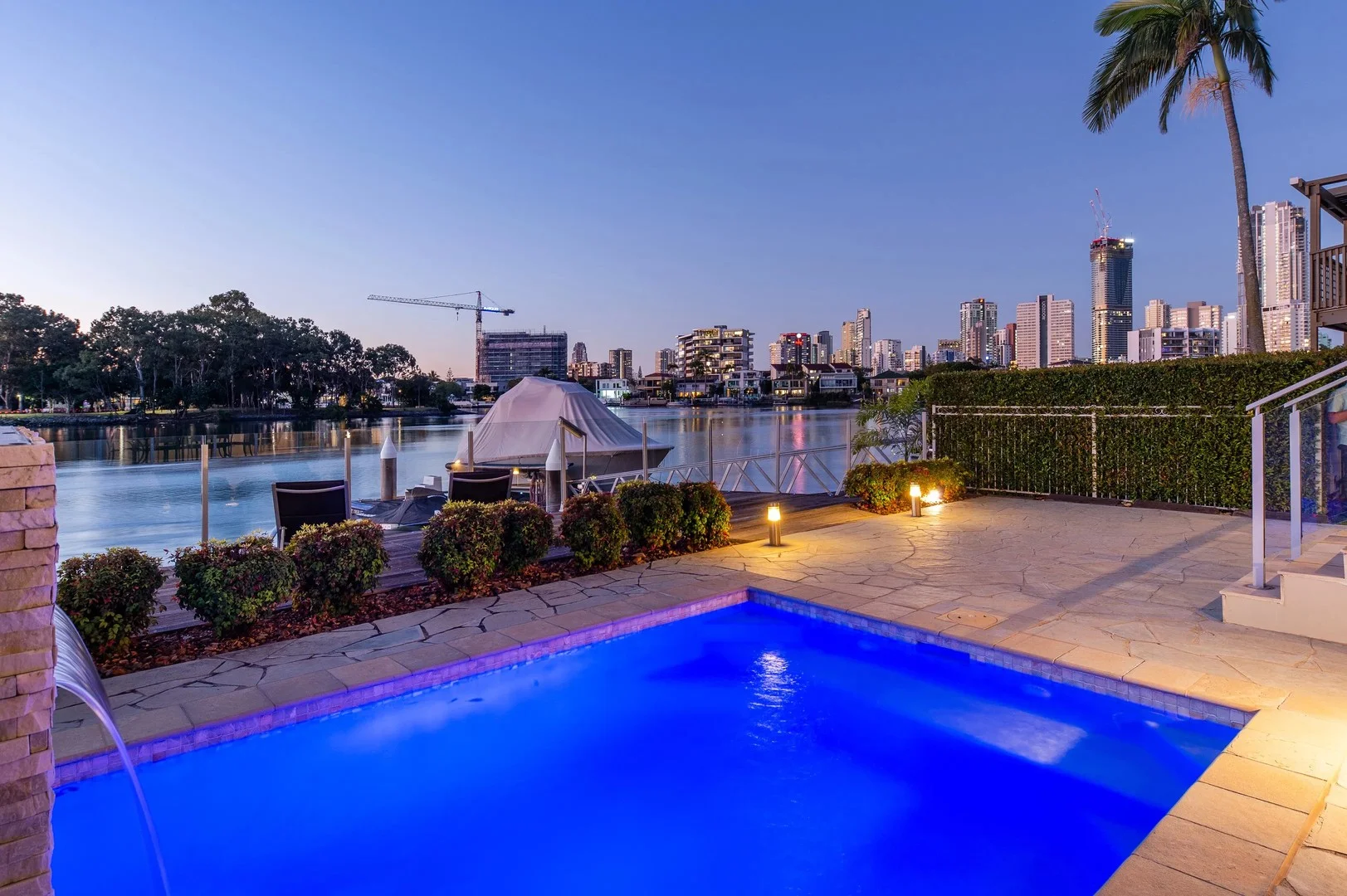 1/68-70 Sunset Boulevard, Surfers Paradise QLD 4217