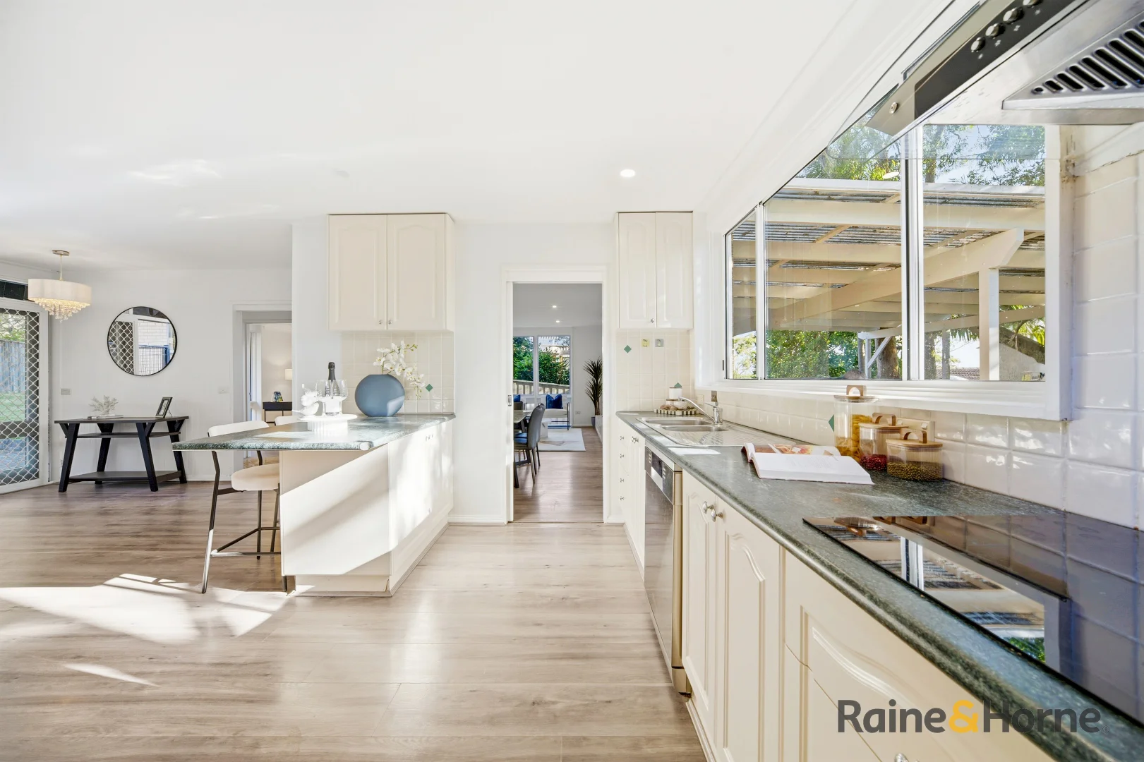 Additional image 5 of 19 Hoddle Crescent, Davidson NSW 2085