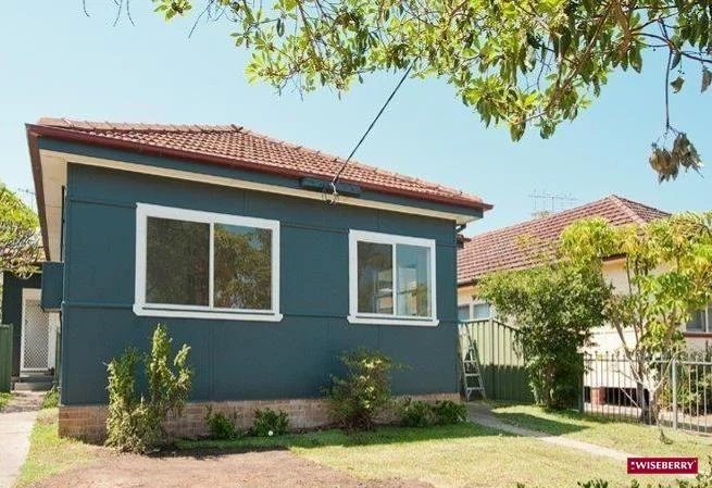 11 Beach Street, Ettalong Beach NSW 2257