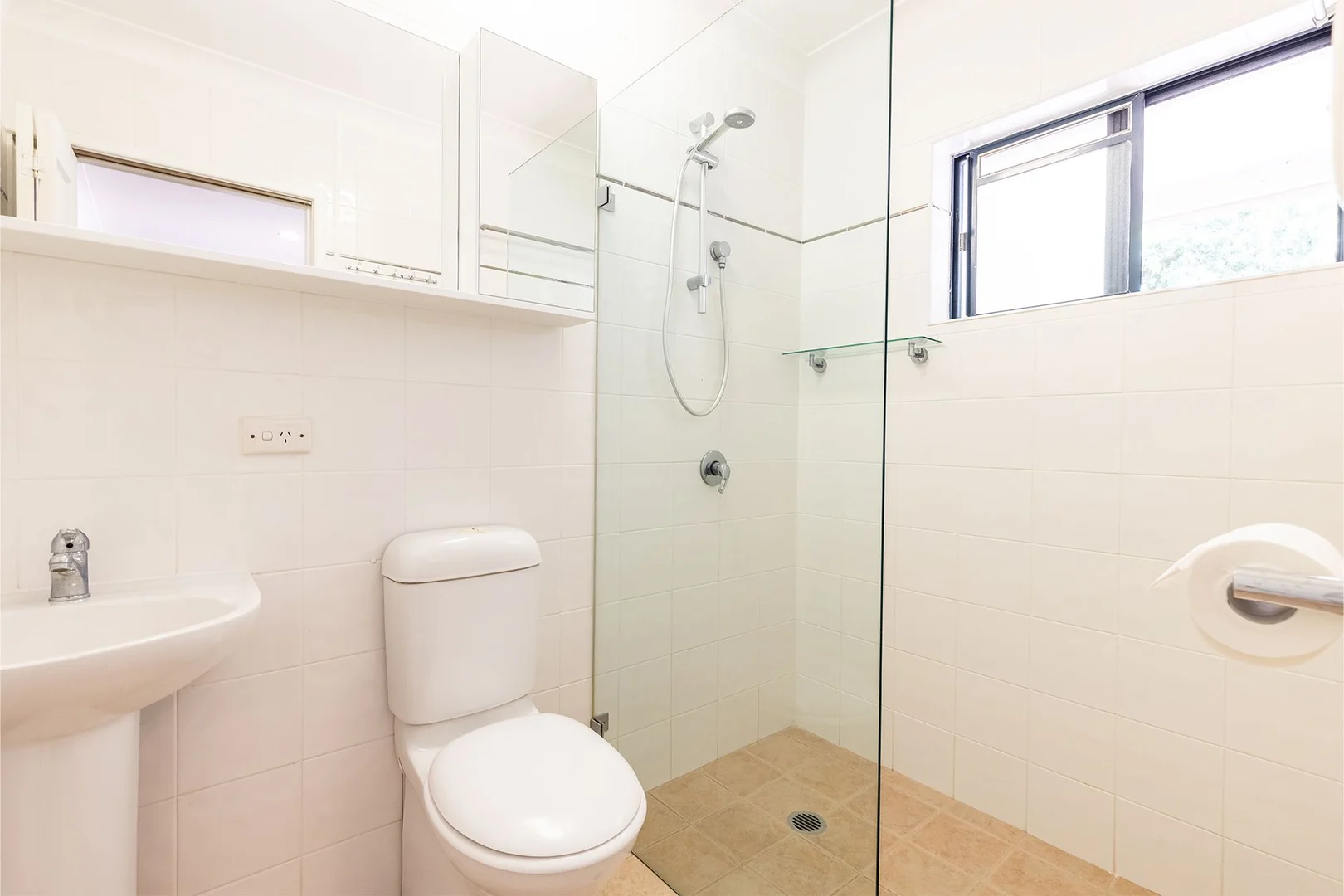 27 Richardson Ave, Boat Harbour NSW 2316 photo 5