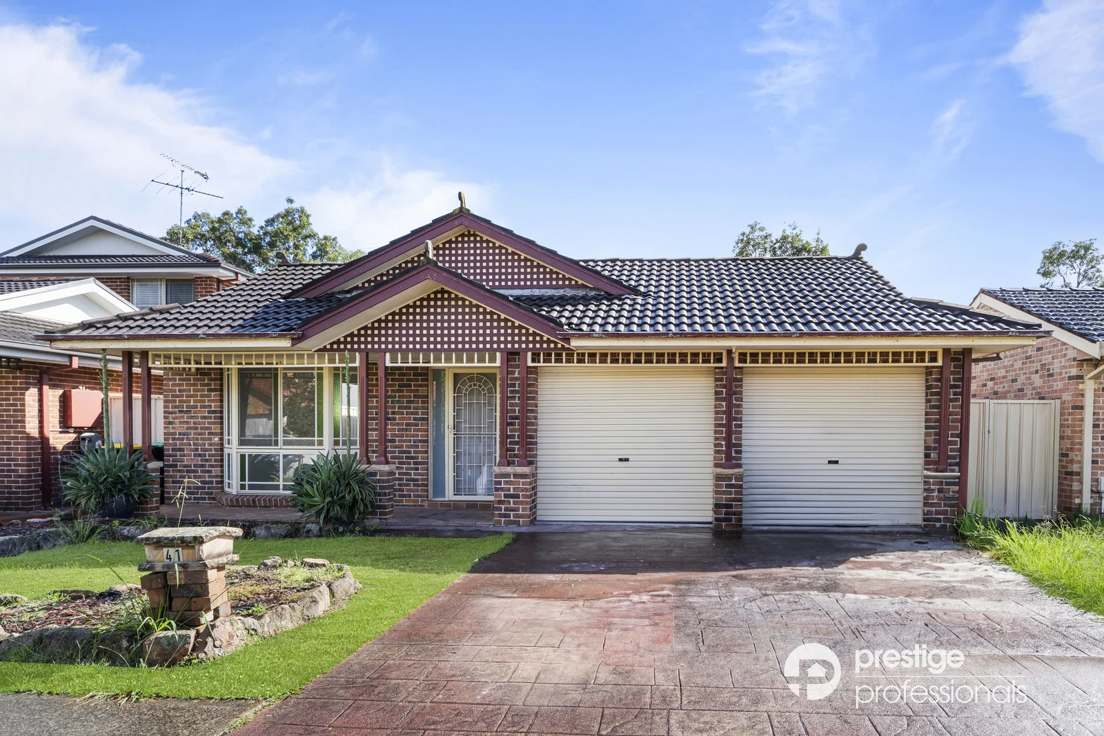 41 Como Court, Wattle Grove NSW 2173