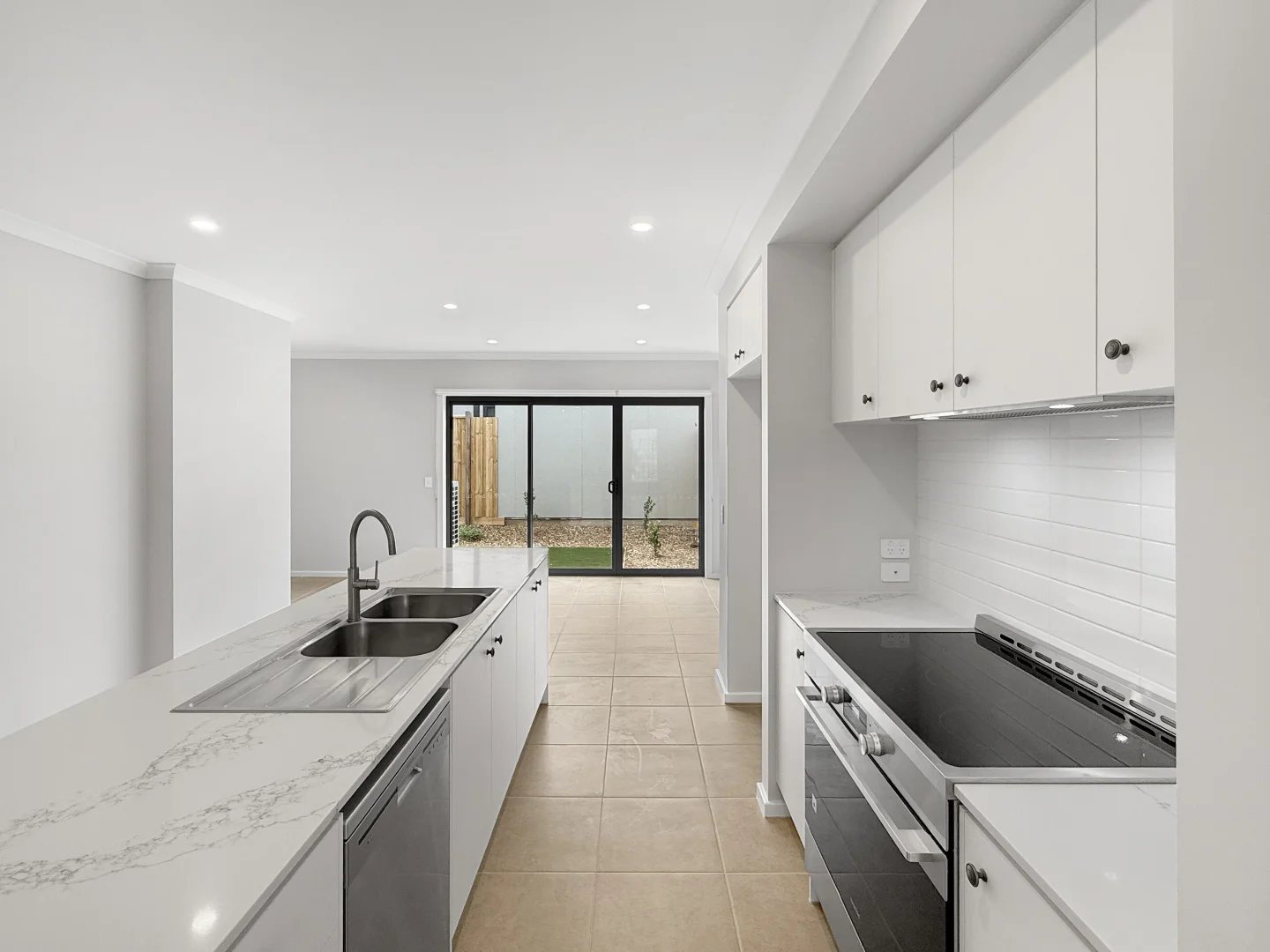 Additional image 2 of 33 Salters Street, Thornhill Park VIC 3335