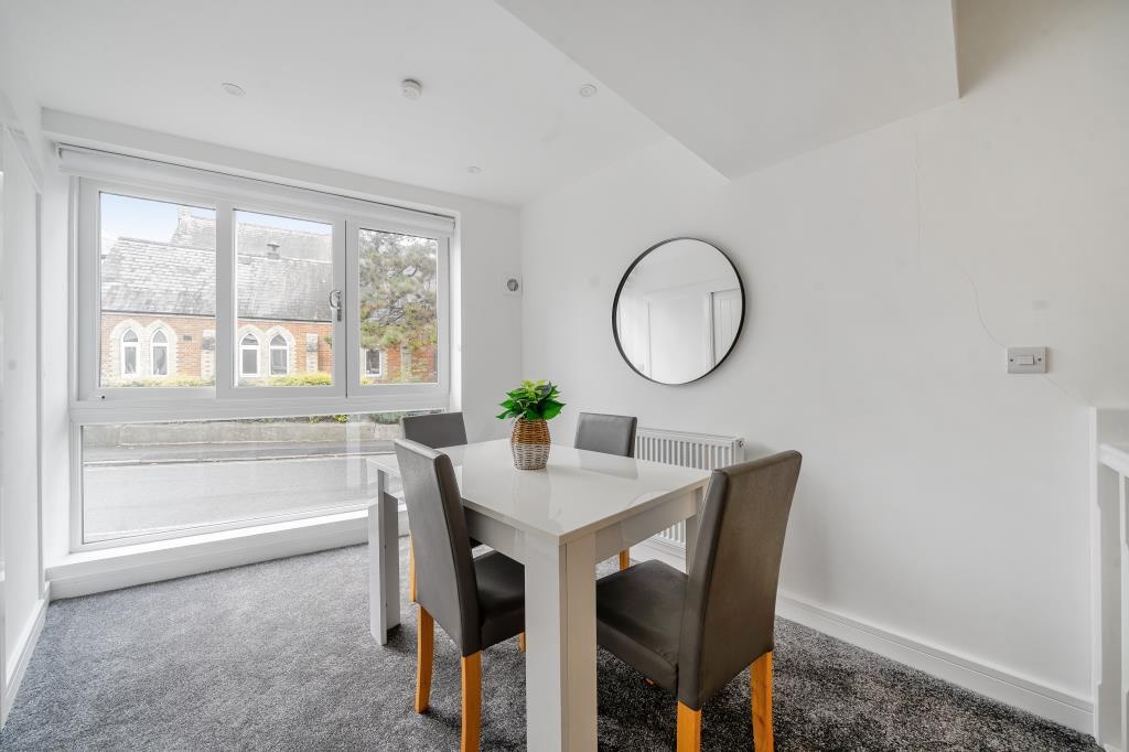 Additional image 5 of 2 Bed Flat, Broadway, OX11, N1 7GU