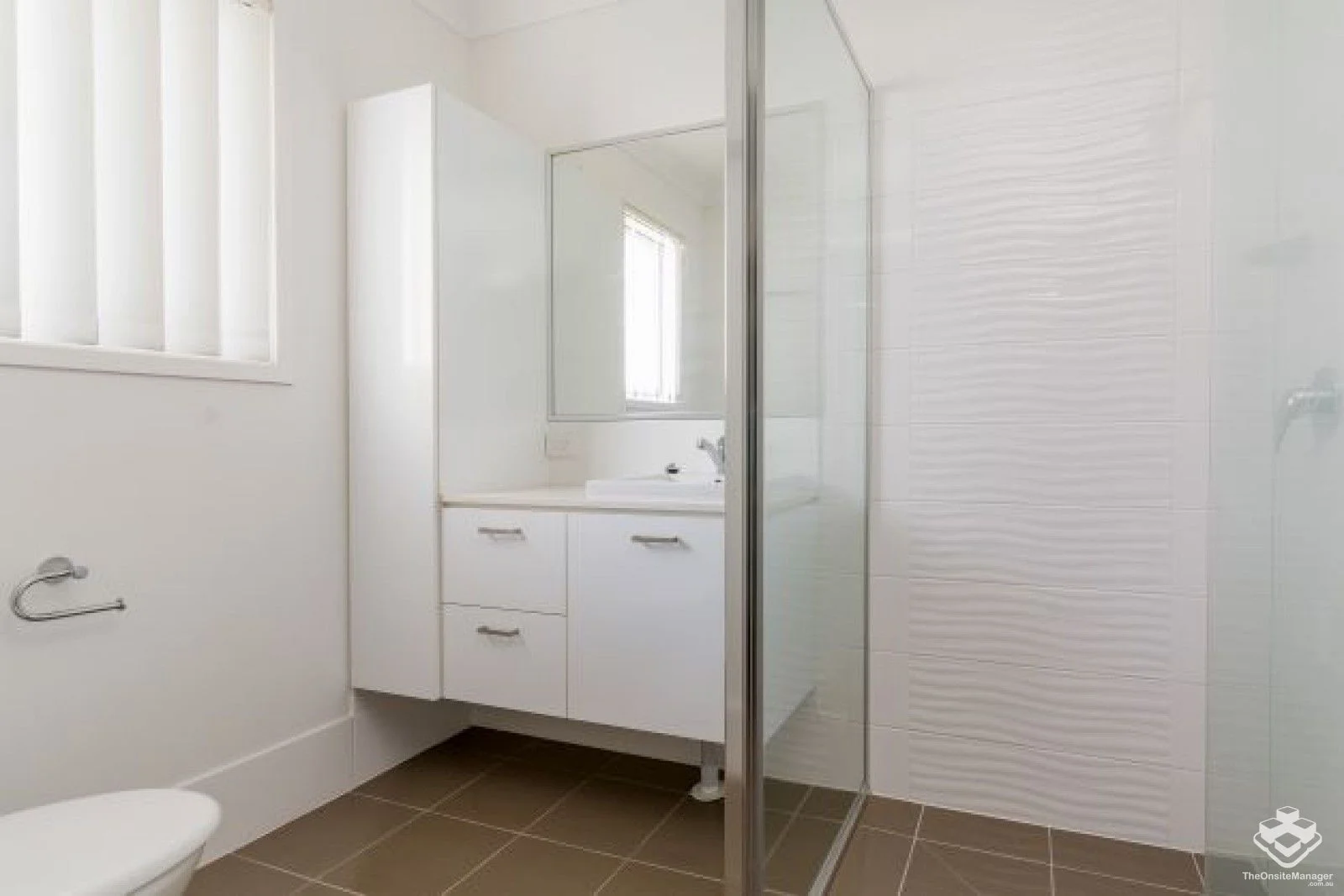 Additional image 6 of ID:21171865/12 Kimberley Close, Redbank Plains QLD 4301