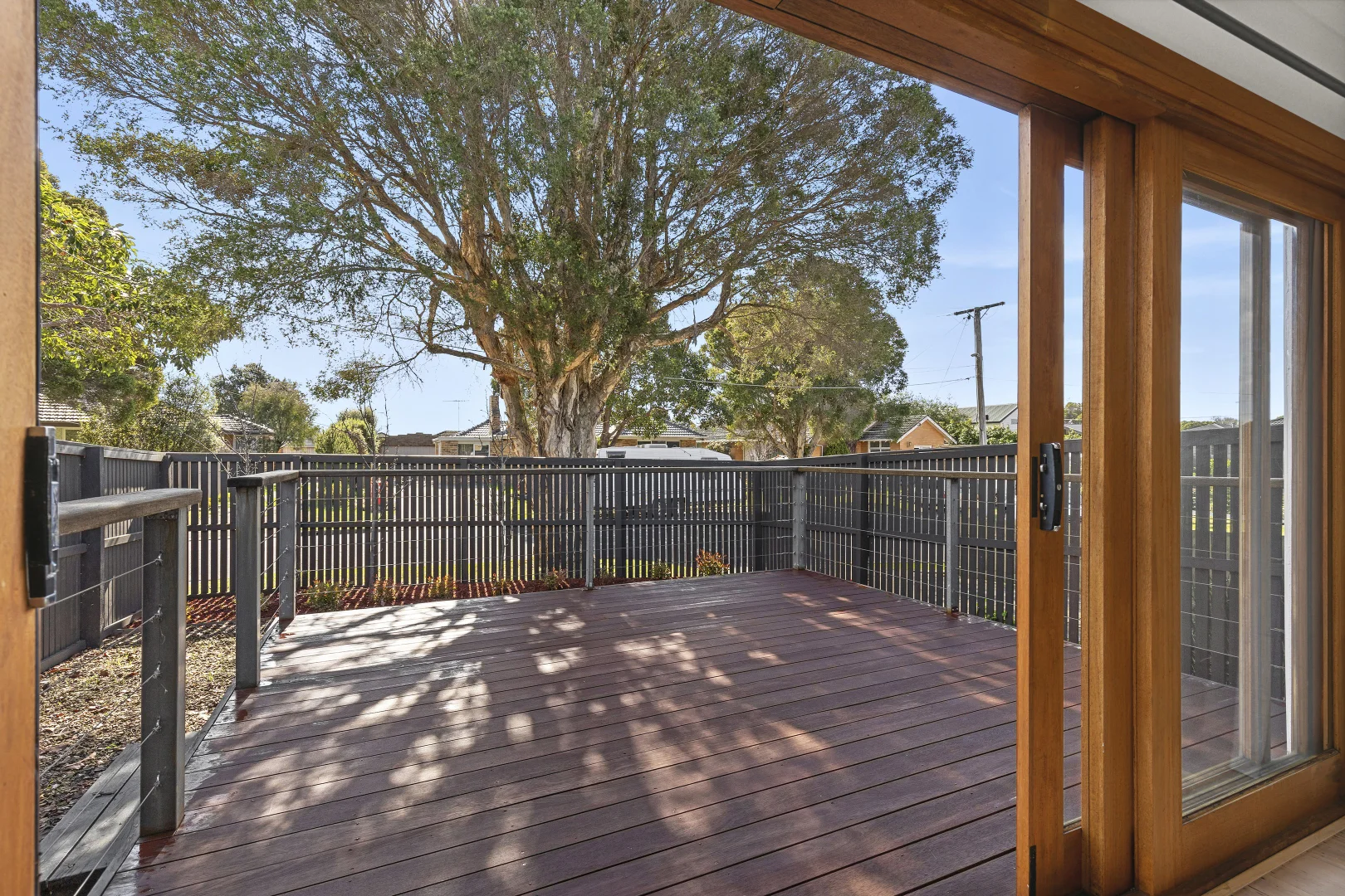 2/5 Harrow Close, Belmont VIC 3216 photo 3