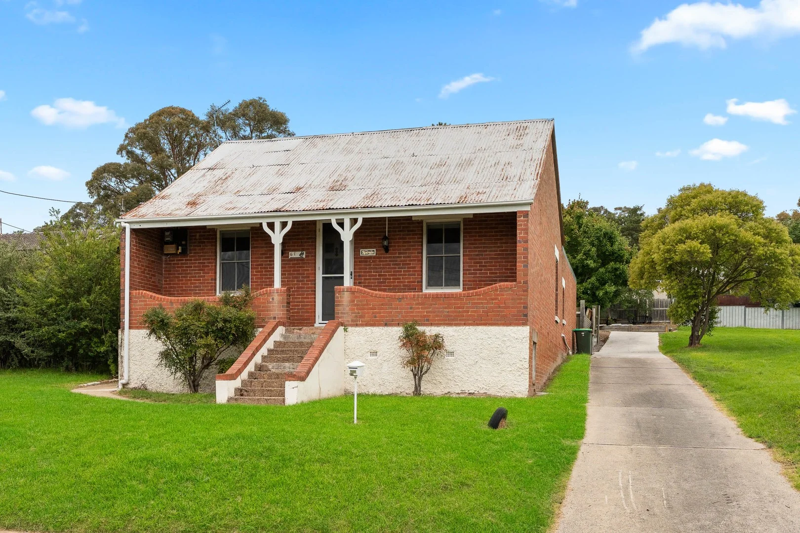 61 May Street, Goulburn NSW 2580