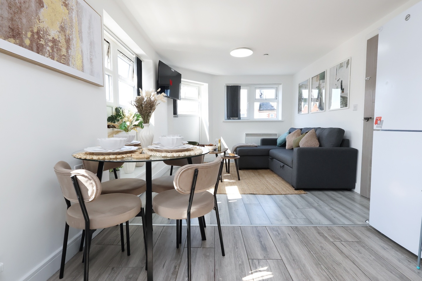 Additional image 9 of 2 Bed Flat, Broadway, CF24, N1 7GU